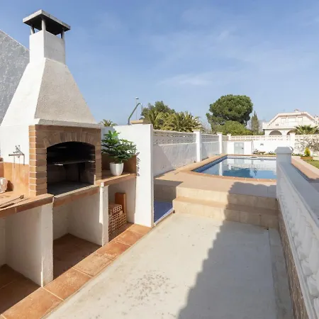 Sandra By Interhome بيت للعطل